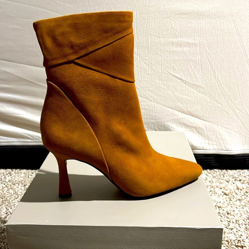 Franco Sarto Women’s Milinda Ankle Boot 8.5